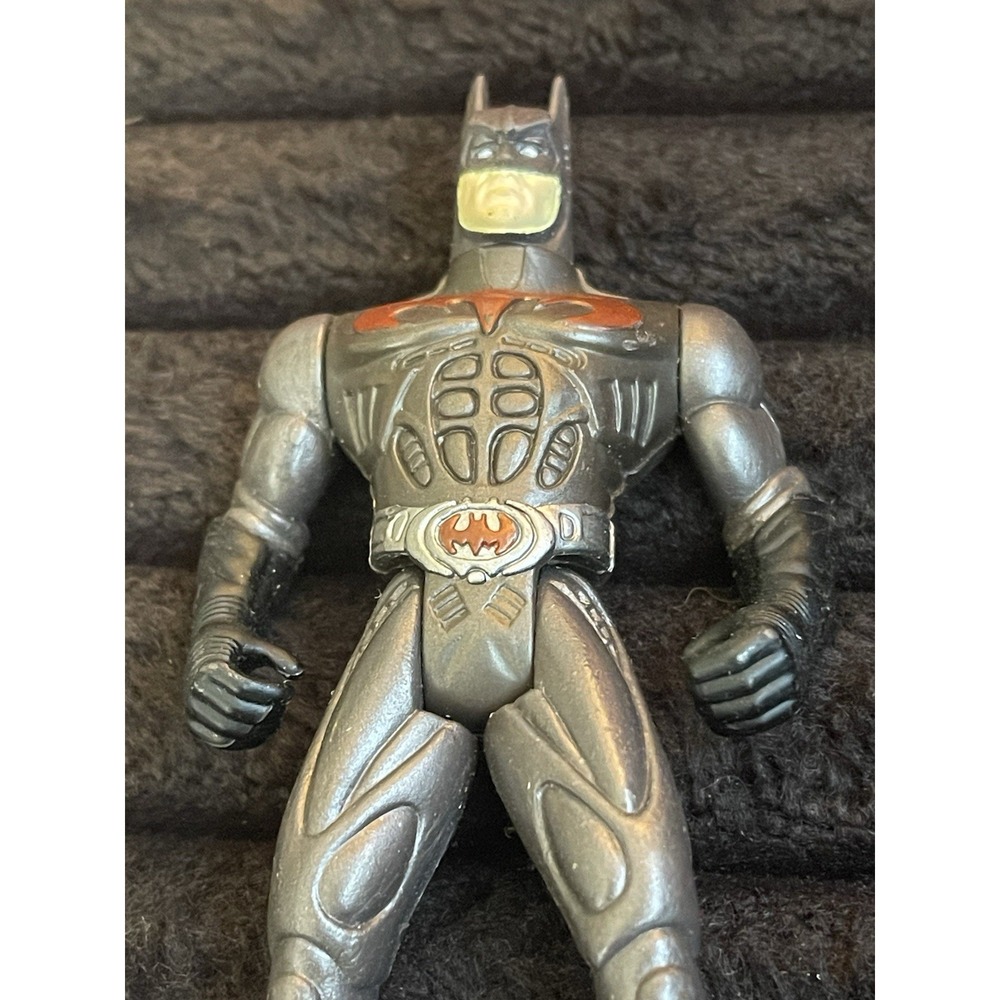 Batman Night Flight Batman Forever 1996 Kenner DC Loose Action Figure - Picture 2 of 4
